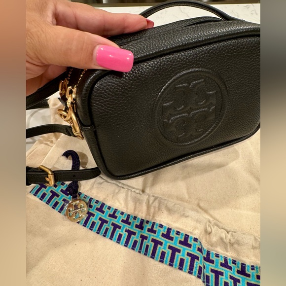 Tory Burch Perry Bombe Mini Bag Handbag  in Black - Picture 16 of 16